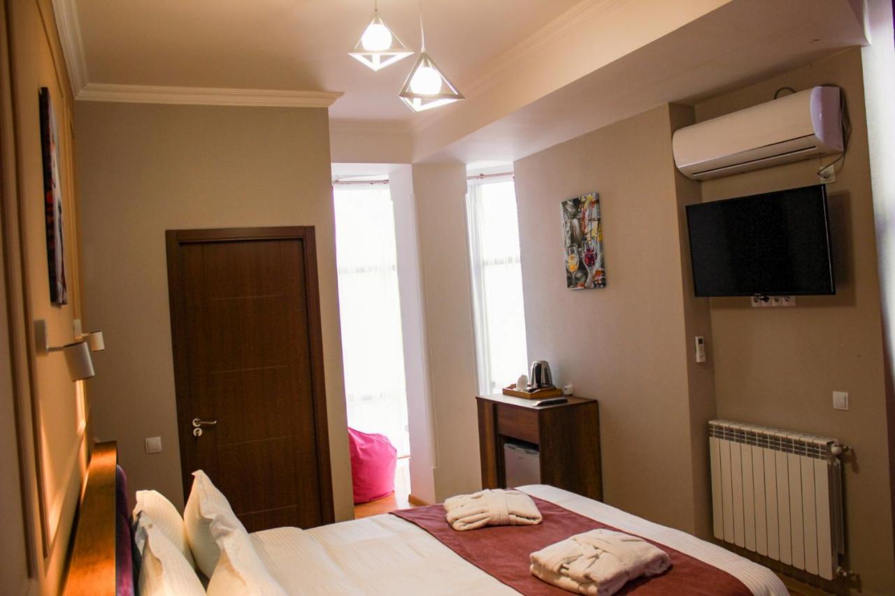 Legend Hotel 3*